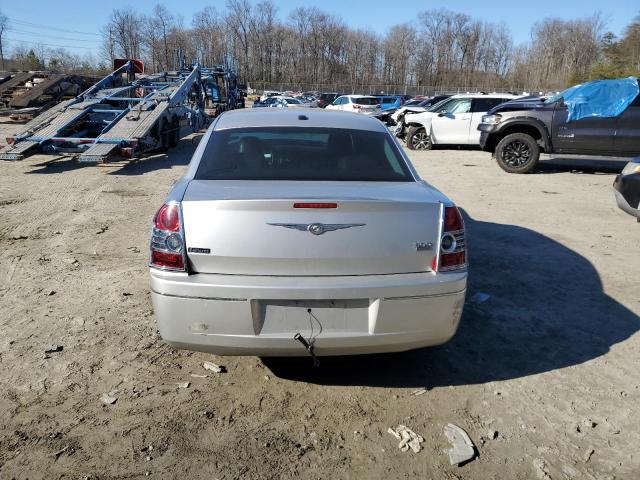 Photo 6 from auction – 2010 CHRYSLER 300 TOURIN with VIN 2C3CA5CV1AH232235