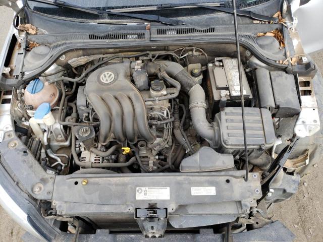 Photo 11 from auction – 2014 VOLKSWAGEN JETTA BASE with VIN 3VW2K7AJ5EM305305