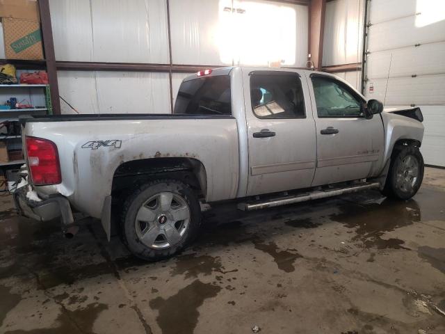 Photo 3 from auction – 2011 CHEVROLET SILVER1500 with VIN 3GCPKSE31BG155789