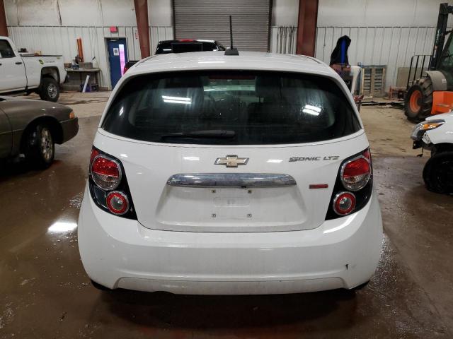 Photo 6 from auction – 2015 CHEVROLET SONIC LTZ with VIN 1G1JE6SB5F4145228