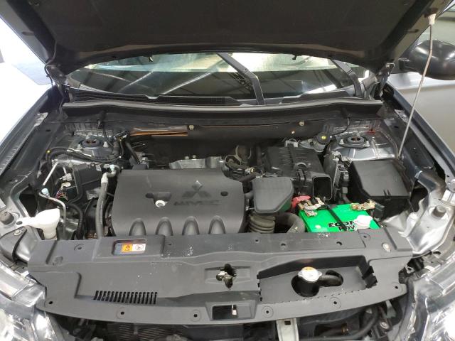 Photo 12 from auction – 2017 MITSUBISHI OUTLANDER with VIN JA4AZ2A33HZ012286