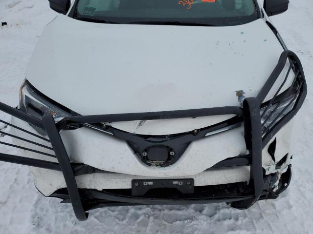 Photo 12 from auction – 2017 TOYOTA RAV4 LE with VIN 2T3BFREV3HW619411