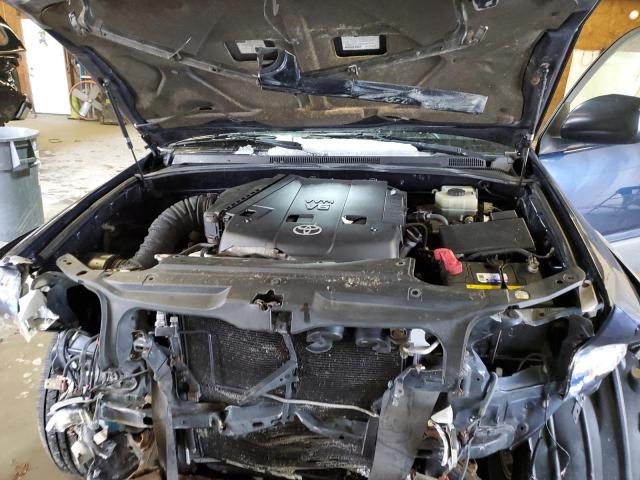 Photo 12 from auction – 2003 TOYOTA 4RUNNER SR with VIN JTEBU14RX38004215
