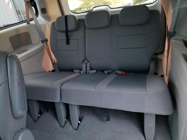 Photo 10 from auction – 2010 CHRYSLER TOWN & COU with VIN 2A4RR5D1XAR393679