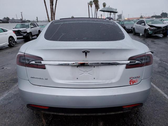 Photo 6 from auction – 2016 TESLA MODEL S with VIN 5YJSA1E44GF175211