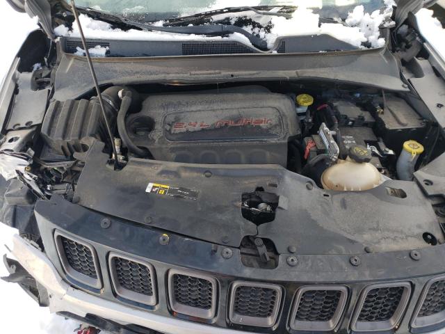Photo 12 from auction – 2017 JEEP COMPASS TR with VIN 3C4NJDDB7HT679852