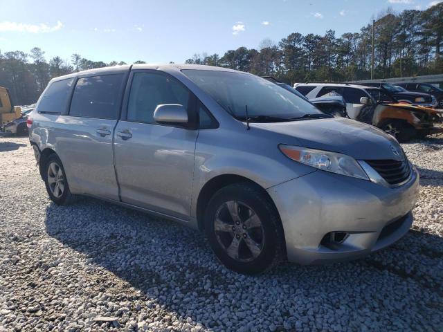 Photo 4 from auction – 2012 TOYOTA SIENNA BAS with VIN 5TDKA3DC1CS014017