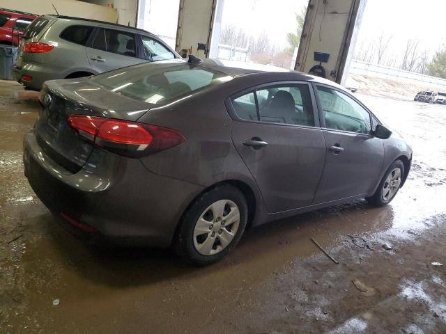 Photo 3 from auction – 2017 KIA FORTE LX with VIN 3KPFK4A73HE088195