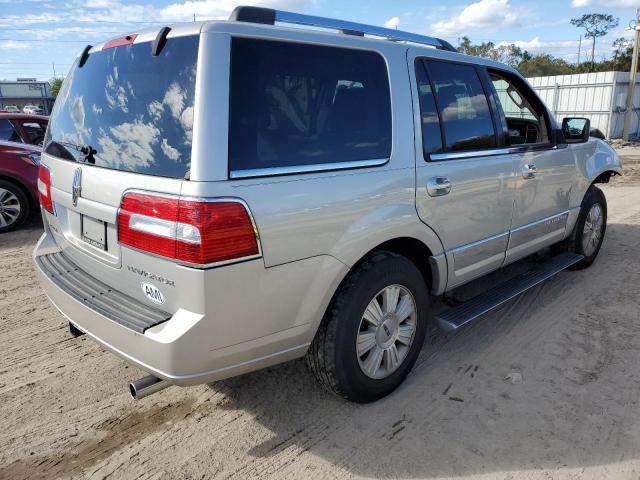 Photo 3 from auction – 2007 LINCOLN NAVIGATOR with VIN 5LMFU27517LJ03750