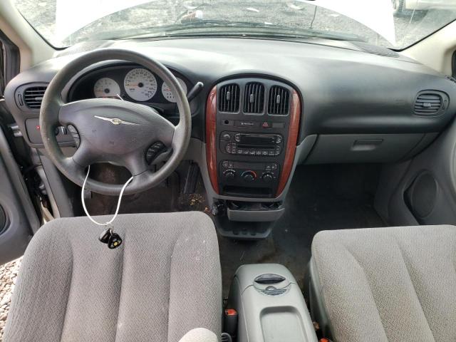 Photo 8 from auction – 2007 CHRYSLER TOWN & COU with VIN 1A4GJ45R67B118458