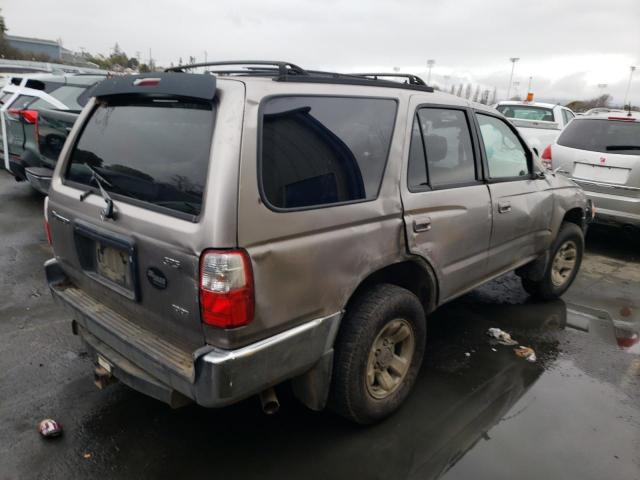 Photo 3 from auction – 2001 TOYOTA 4RUNNER SR with VIN JT3GN86R810216432