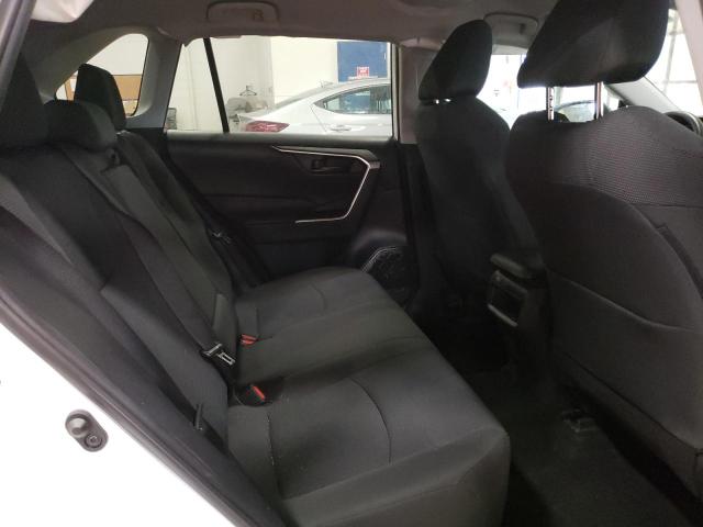 Photo 11 from auction – 2019 TOYOTA RAV4 LE with VIN 2T3F1RFV8KW023488