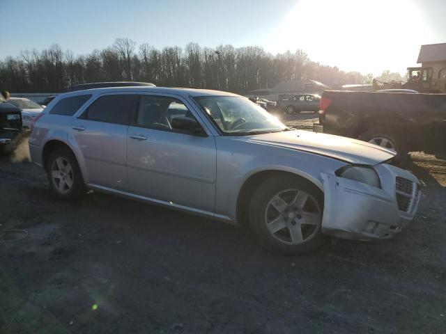 Photo 4 from auction – 2005 DODGE MAGNUM SXT with VIN 2D4FV48V15H151938
