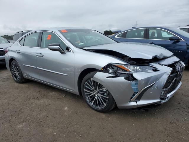 Photo 4 from auction – 2022 LEXUS ES 300H BA with VIN 58ADA1C18NU018629
