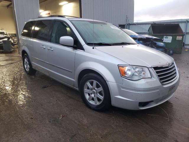 Photo 4 from auction – 2010 CHRYSLER TOWN & COU with VIN 2A4RR5D1XAR393679