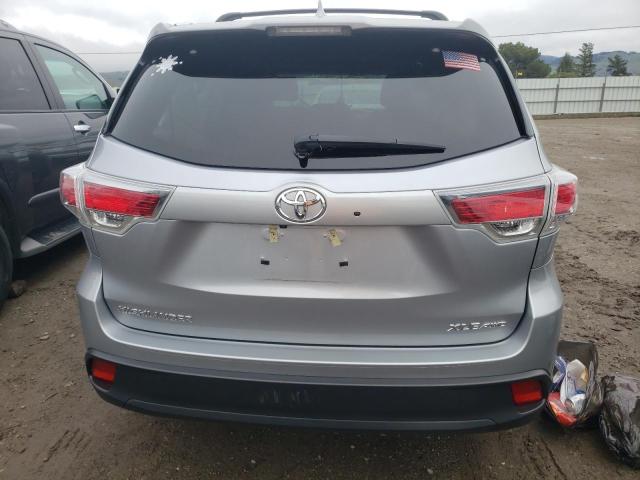 Photo 6 from auction – 2016 TOYOTA HIGHLANDER with VIN 5TDJKRFH6GS339756