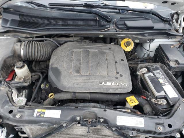 Photo 12 from auction – 2016 CHRYSLER TOWN & COU with VIN 2C4RC1BG1GR254427