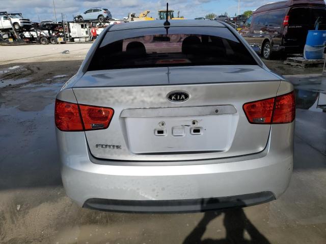 Photo 6 from auction – 2013 KIA FORTE LX with VIN KNAFT4A23D5723372