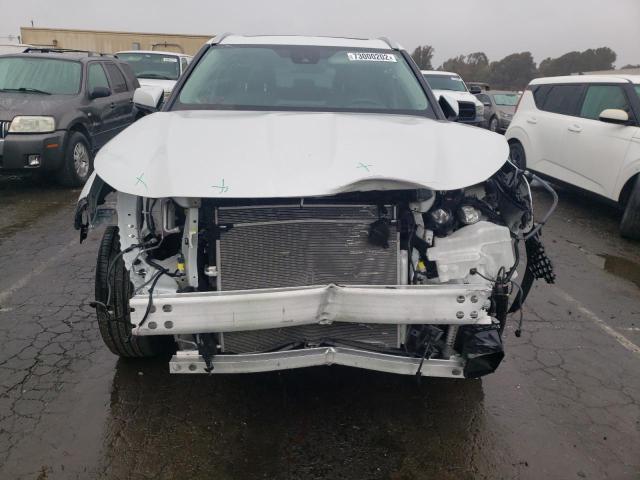 Photo 5 from auction – 2022 TOYOTA HIGHLANDER with VIN 5TDHZRBH9NS173777