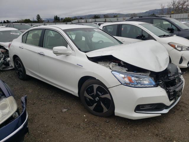 Photo 4 from auction – 2014 HONDA ACCORD PLU with VIN JHMCR5F74EC000883