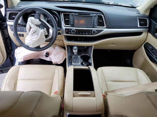 Photo 8 from auction – 2016 TOYOTA HIGHLANDER with VIN 5TDKKRFH9GS154766
