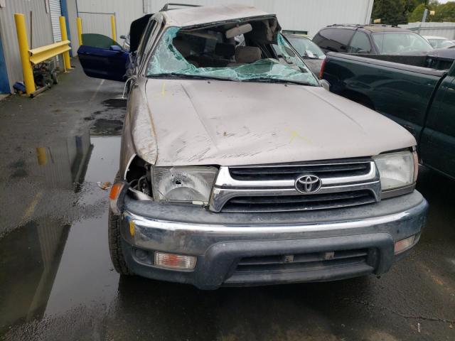 Photo 5 from auction – 2001 TOYOTA 4RUNNER SR with VIN JT3GN86R810216432