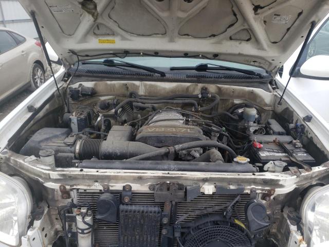 Photo 12 from auction – 2001 TOYOTA SEQUOIA SR with VIN 5TDBT44A41S029378