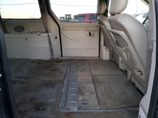 Photo 11 from auction – 2005 CHRYSLER TOWN AND C with VIN 2C4GP54L05R281225