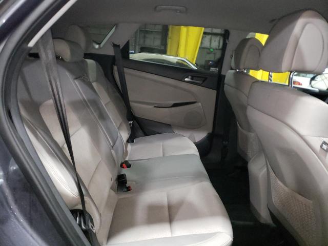 Photo 11 from auction – 2018 HYUNDAI TUCSON SE with VIN KM8J2CA43JU744263
