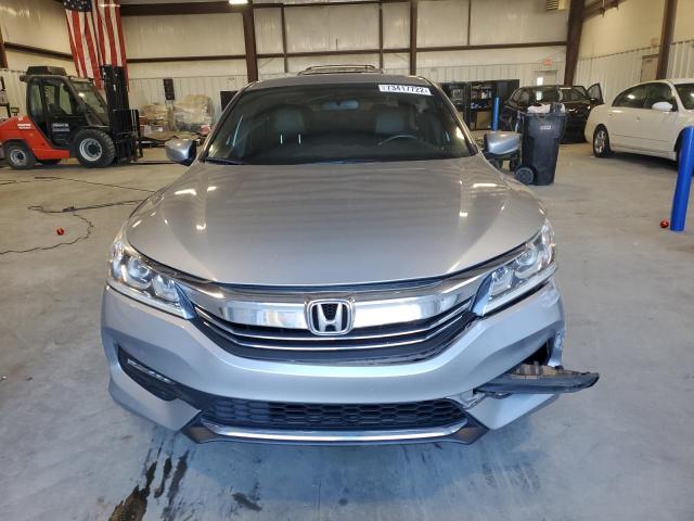 Photo 5 from auction – 2017 HONDA ACCORD SPO with VIN 1HGCR2F54HA117203