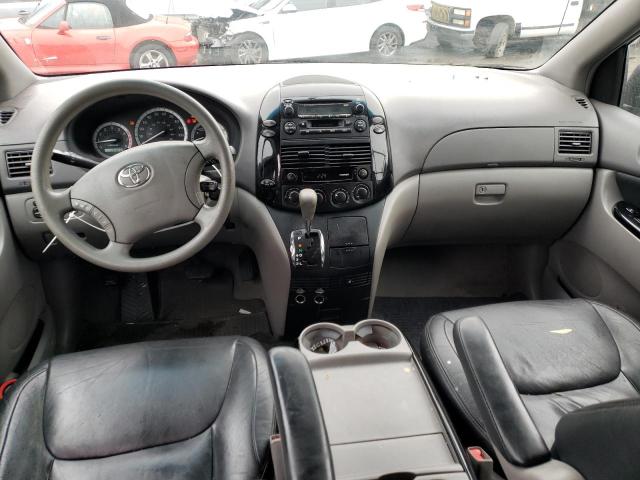 Photo 8 from auction – 2004 TOYOTA SIENNA with VIN 5TDZA23C04S094003