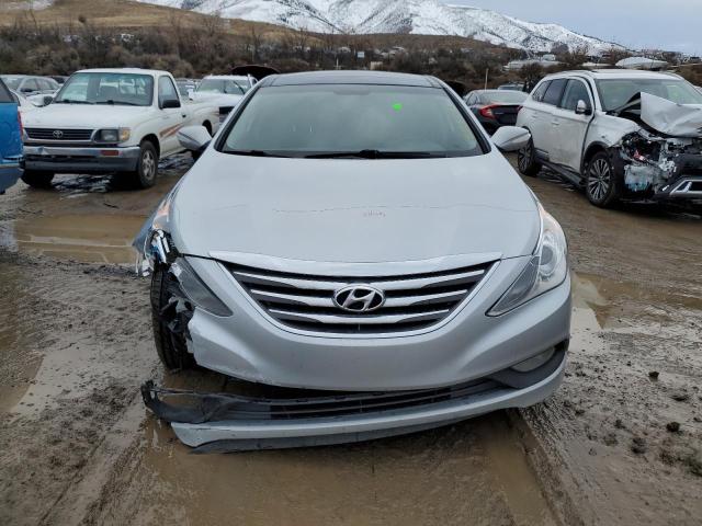 Photo 5 from auction – 2014 HYUNDAI SONATA SE with VIN 5NPEC4AC3EH856352