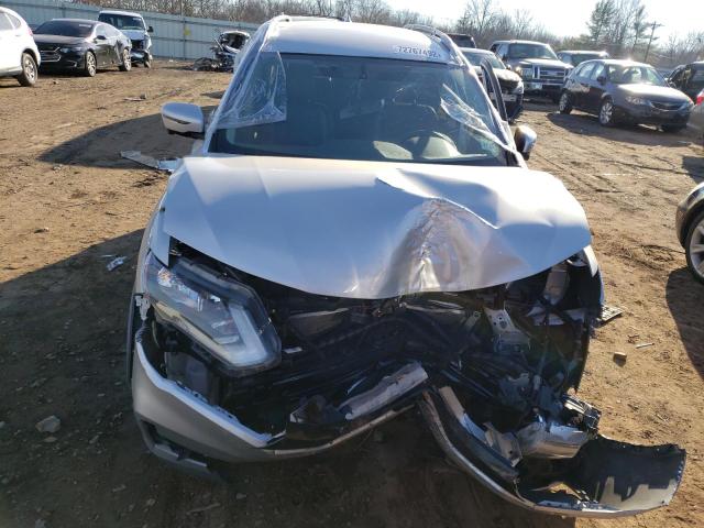 Photo 5 from auction – 2018 NISSAN ROGUE S with VIN JN8AT2MT2JW463594