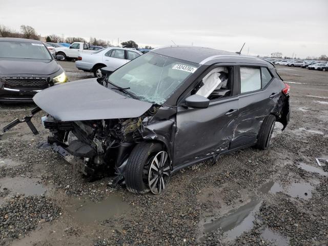 NISSAN KICKS S 2019 with VIN 3N1CP5CU3KL523784 - Photo from auction