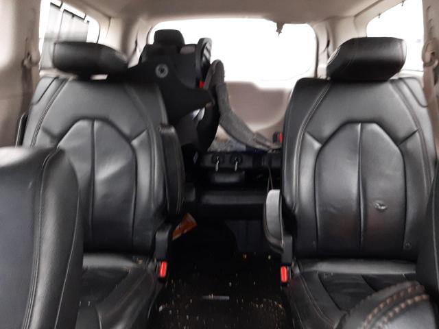 Photo 10 from auction – 2017 CHRYSLER PACIFICA T with VIN 2C4RC1BG4HR583916