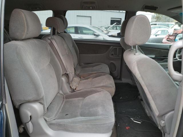 Photo 11 from auction – 2004 TOYOTA SIENNA CE with VIN 5TDZA23CX4S157494