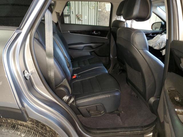 Photo 11 from auction – 2016 KIA SORENTO EX with VIN 5XYPH4A14GG187124