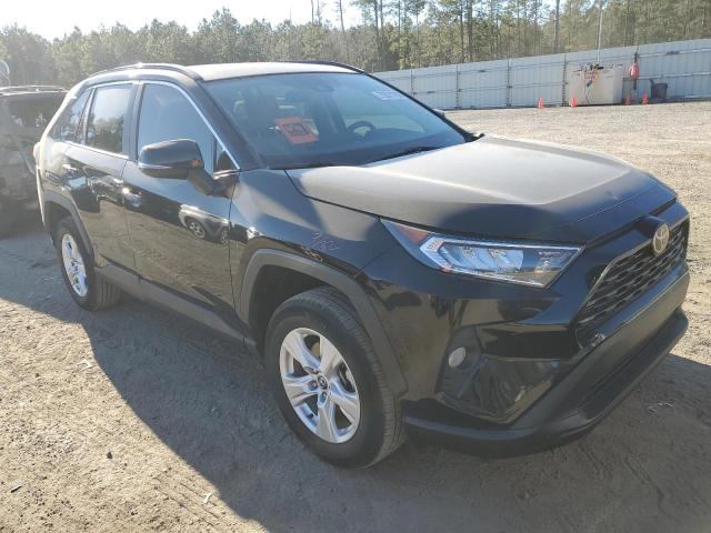 Photo 4 from auction – 2020 TOYOTA RAV4 XLE with VIN 2T3W1RFV3LC075873
