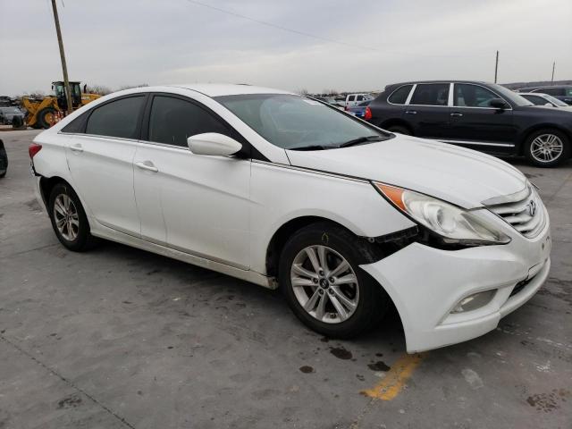 Photo 4 from auction – 2013 HYUNDAI SONATA GLS with VIN 5NPEB4AC5DH746257