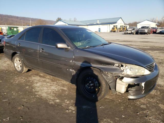 Photo 4 from auction – 2005 TOYOTA CAMRY LE with VIN 4T1BF30K75U590820