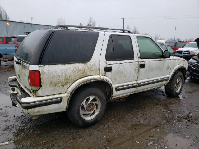 Photo 3 from auction – 1998 CHEVROLET BLAZER with VIN 1GNDT13WXW2221317