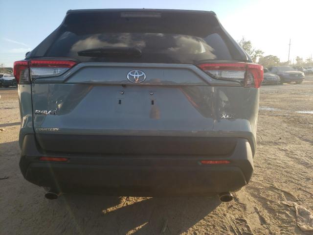 Photo 6 from auction – 2021 TOYOTA RAV4 XLE with VIN 2T3W1RFVXMW124096
