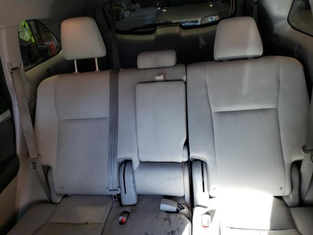 Photo 10 from auction – 2016 TOYOTA HIGHLANDER with VIN 5TDBKRFH4GS332079