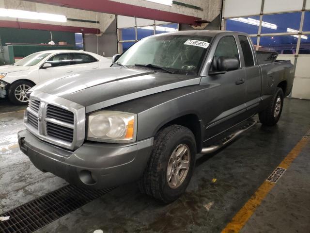 DODGE DAKOTA SLT 2005 with VIN 1D7HW42N35S200146 - Photo from auction