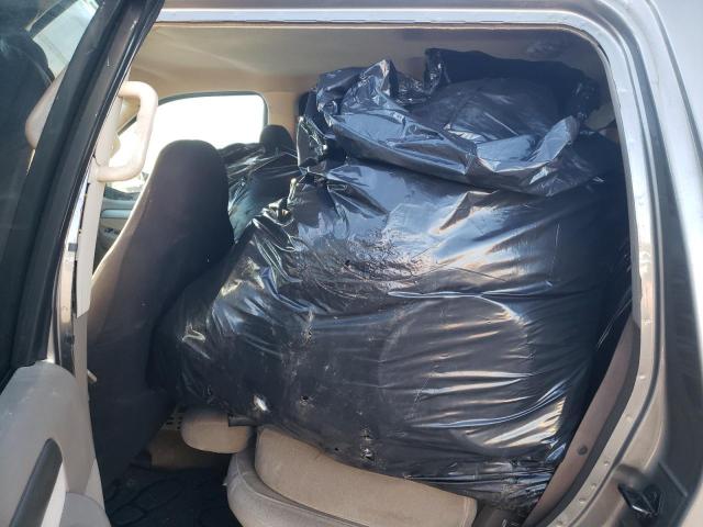 Photo 11 from auction – 2004 FORD EXPLORER X with VIN 1FMZU73E34UB48729