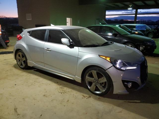 Photo 4 from auction – 2013 HYUNDAI VELOSTER T with VIN KMHTC6AE6DU124351