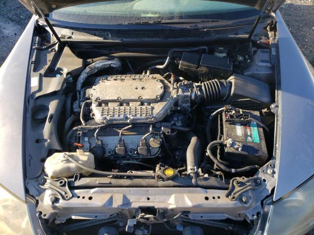 Photo 11 from auction – 2005 ACURA RL with VIN JH4KB16535C018797