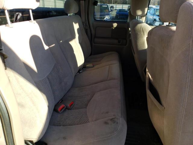 Photo 10 from auction – 2004 CHEVROLET SILVERADO with VIN 2GCEC19T541293095