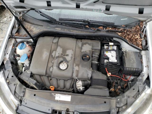 Photo 12 from auction – 2011 VOLKSWAGEN JETTA S with VIN 3VWPZ7AJ9BM625160