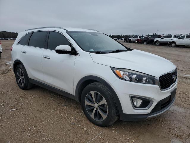 Photo 4 from auction – 2016 KIA SORENTO EX with VIN 5XYPH4A58GG126880